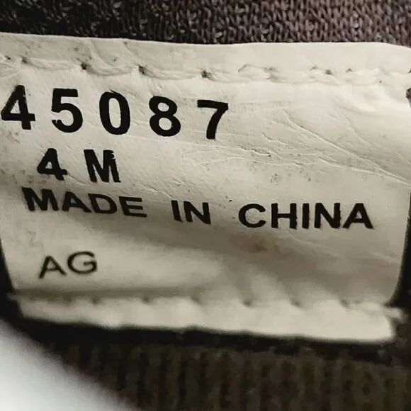 Footjoy Junior Golf Shoe Style 45087 Black / White Size 4 New with tags - Picture 9 of 10